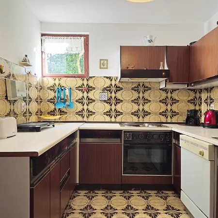 Old Captain's Retreat - Happy Apartman