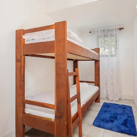 Old Captain's Retreat - Happy Apartman